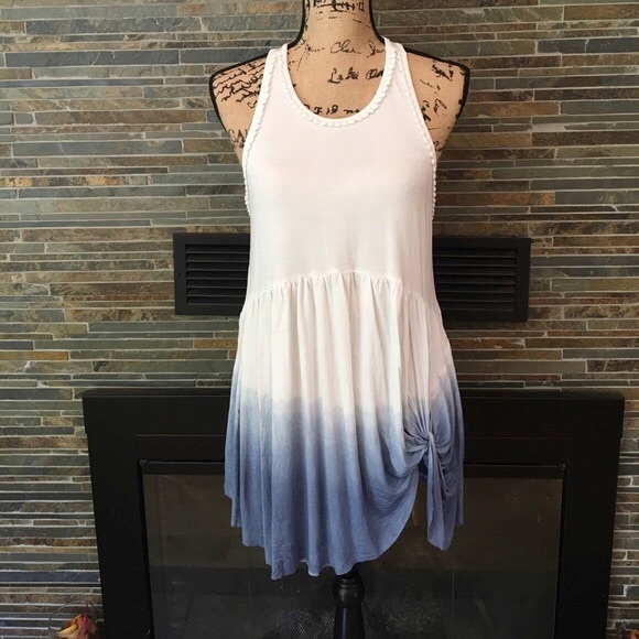 Blue White Ombré Side Knot Tunic - Picture 2 of 2